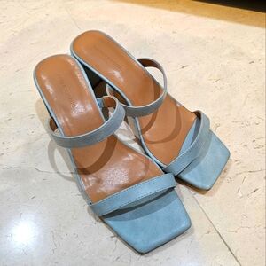 Banana Republic Baby Blue Block Heels Size 6